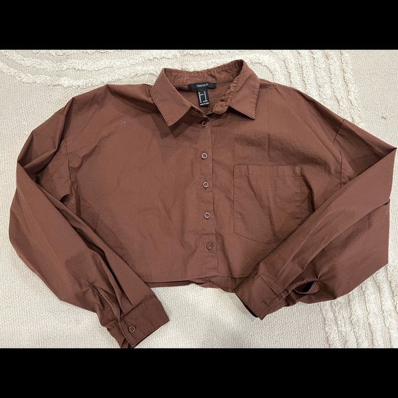 Brown button crop top - Picture 1 of 4